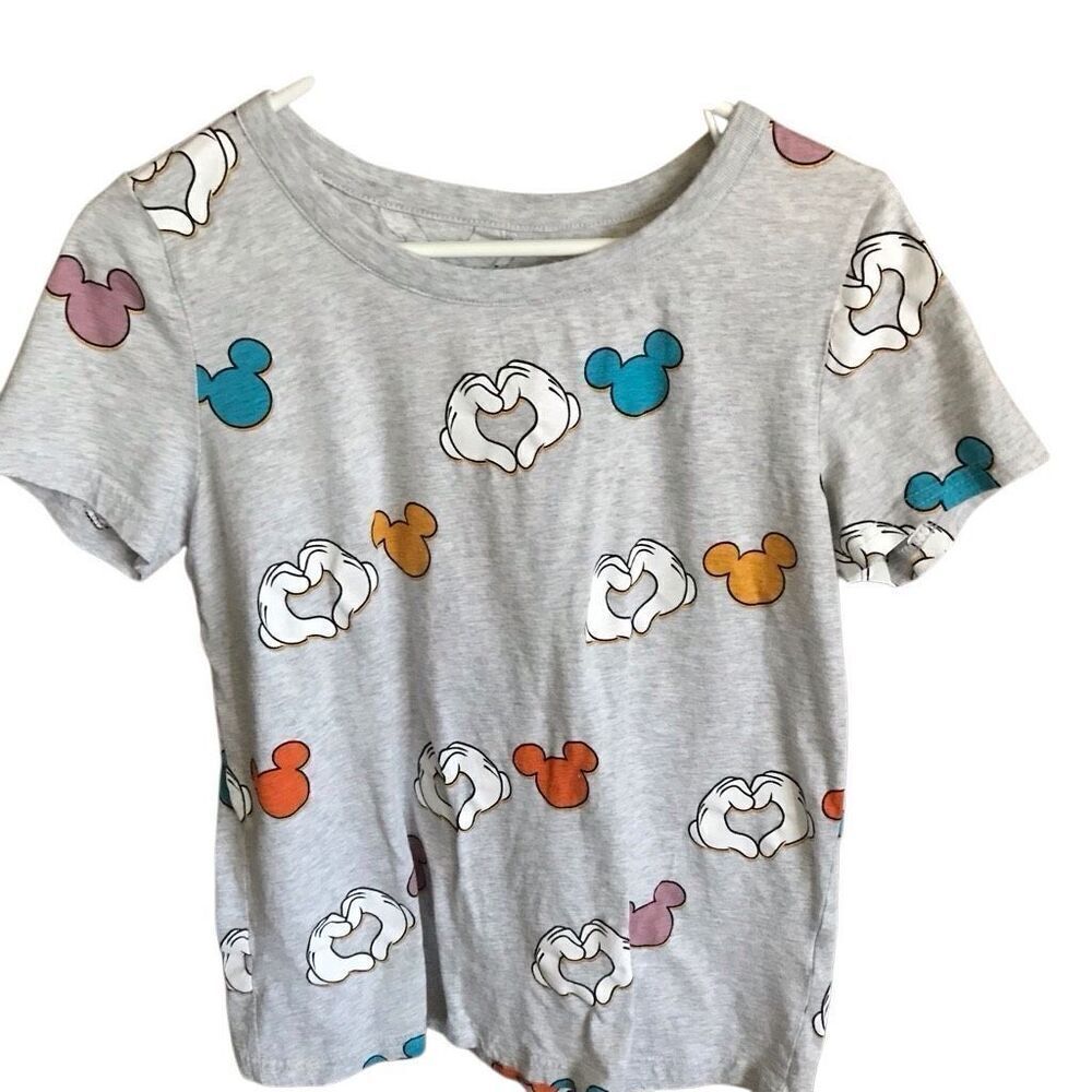 Disney Mickey short sleeve t-shirt size Medium gray
